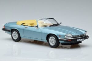 Jaguar XJS V12 Kabrioletas Šviesiai Mėlynas Metalinis Norev 1:18 182635 Metalas - nuotrauka 4 iš 6