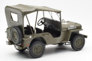 Jeep Willys Su Brezentu UT Models 1:18 180149002 Metalas - nuotrauka 2 iš 6