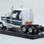 Kenworth W900 Žalias Baltas IXO 1:43 - image 5 of 6