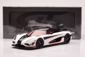Koenigsegg Agera RS Arctic Baltas GT Spirit 1:18 GT877 Derva - nuotrauka 6 iš 6
