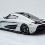 Koenigsegg Regera Pilkas Asia Exclusive GT Spirit 1:18 - image 4 of 5