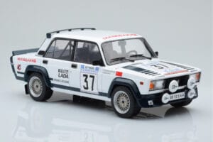 Lada 2105 VFTS #37 H. Ohu Rally Acropolis 1983 IXO 1:18 18RMC145 Metalas - nuotrauka 4 iš 6