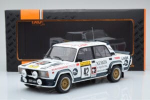 Lada 2105 VFTS #42 S. Brundza Rally 1000 Lakes 1984 IXO 1:18 18RMC146 Metalas - nuotrauka 6 iš 6