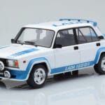 Lada 2105 VFTS Baltas IXO 1:18