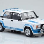 Lada 2105 VFTS Baltas IXO 1:18 - image 4 of 6