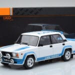 Lada 2105 VFTS Baltas IXO 1:18 - image 6 of 6