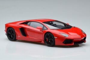 Lamborghini Aventador LP700-4 Andromeda Raudonas AUTOart 1:18 74669 Metalas - nuotrauka 6 iš 10