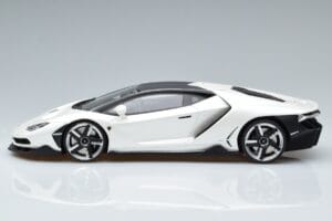 Lamborghini Centenario Perlamutrinė Balta GT Spirit 1:18 GTS18503W Derva - nuotrauka 3 iš 6