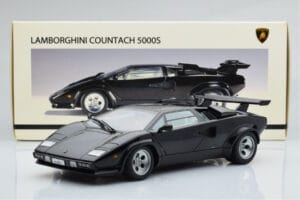 Lamborghini Countach LP5000S Juodas AUTOart 1:18 74533 Metalas - nuotrauka 10 iš 10