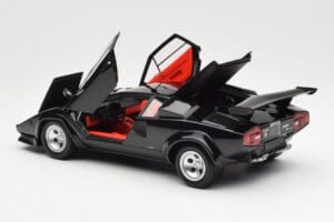 Lamborghini Countach LP 5000 Quattrovalvole Juodas Kyosho 1:18 08320BK Metalas - nuotrauka 5 iš 8