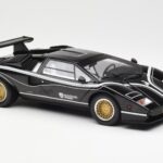 Lamborghini Countach LP 500R Juodas Kyosho 1:18 - image 6 of 8