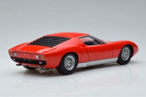 Lamborghini Miura SV Raudonas AUTOart 1:18 74543 Metalas - nuotrauka 3 iš 8