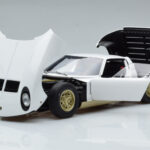 Lamborghini Miura SV Baltas AUTOart 1:18 - image 2 of 8