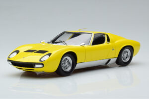 Lamborghini Miura SV Geltonas Kyosho 1:18