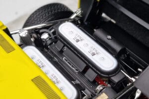 Lamborghini Miura SV Geltonas Kyosho 1:18 08317Y Metalas - nuotrauka 9 iš 11