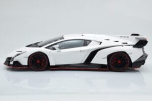 Lamborghini Veneno Baltas AUTOart 1:18 74507 Metalas - nuotrauka 5 iš 8
