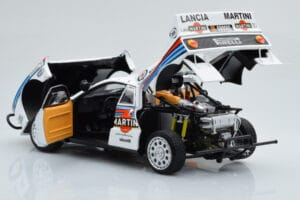 Lancia 037 Martini #8 A. Bettega / M. Perissinot Safari Rally 1985 Kyosho 1:18 08306J Metalas - nuotrauka 3 iš 8