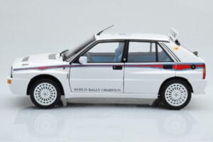 Lancia Delta HF Integrale 6 Baltas Kyosho 1:18 08344E Metalas - nuotrauka 5 iš 8