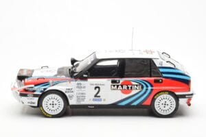 Lancia Delta Integrale 16V #2 M. Biasion / T. Siviero Rally Safari 1990 IXO 1:18 18RMC139A Metalas - nuotrauka 3 iš 6