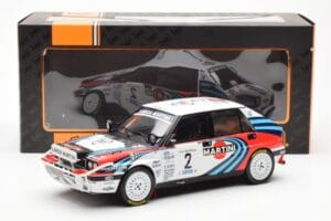 Lancia Delta Integrale 16V #2 M. Biasion / T. Siviero Rally Safari 1990 IXO 1:18 18RMC139A Metalas - nuotrauka 6 iš 6