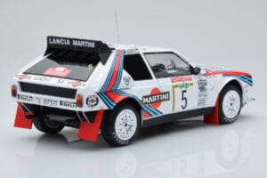 Lancia Delta S4 #5 M. Biasion / T. Siviero Rally San Remo 1986 IXO 1:18 18RMC130B Metalas - nuotrauka 2 iš 6