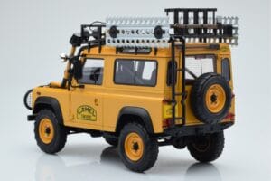 Land Rover Defender 90 Camel Trophy Borneo 1985 Almost Real 1:18 810213 Metalas - nuotrauka 7 iš 8