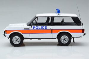 Land Rover Range Rover Policija Almost Real 1:18 810115 Metalas - nuotrauka 4 iš 9