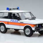 Land Rover Range Rover Policija Almost Real 1:18 - image 5 of 9