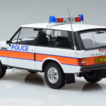 Land Rover Range Rover Policija Almost Real 1:18 - image 6 of 9