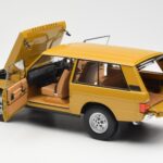 Land Rover Range Rover Classic Geltonas Almost Real 1:18 - image 5 of 8