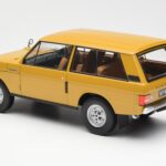 Land Rover Range Rover Classic Geltonas Almost Real 1:18 - image 7 of 8