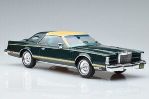 Lincoln Continental Mark V Tamsiai Žalias MCG 1:18 MCG18404 Metalas - nuotrauka 4 iš 6