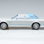 Lincoln Continental Mark V Sidabrinis MCG 1:18 - image 3 of 6