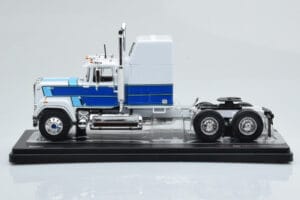 Mack Superliner Magnum Baltas Mėlynas IXO 1:43 TR165 Metalas - nuotrauka 3 iš 6