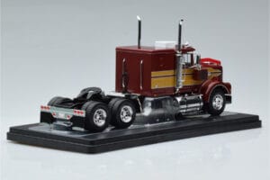 Marmon CHDT Raudona-Auksinė IXO 1:43 TR157 Metalas - nuotrauka 2 iš 6