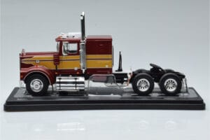 Marmon CHDT Raudona-Auksinė IXO 1:43 TR157 Metalas - nuotrauka 3 iš 6