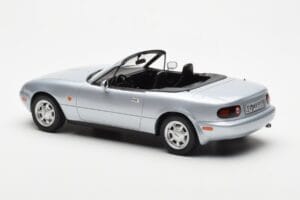 Mazda MX-5 NA Sidabrinė Norev 1:18 188023 Metalas - nuotrauka 6 iš 7