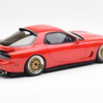 Mazda RX-7 FD Khyzyl Saleem Raudonas Otto 1:18 - image 2 of 6