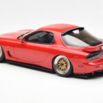Mazda RX-7 FD Khyzyl Saleem Raudonas Otto 1:18 - image 5 of 6