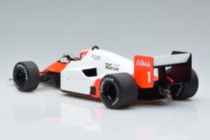 McLaren MP4/2B Marlboro #1 N. Lauda Winner Dutch Grand Prix 1985 MCG 1:18 MCG18607F Metalas - nuotrauka 5 iš 6
