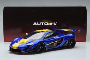 McLaren P1 GTR Mėlyna Su Geltonomis Juostomis AUTOart 1:18 81542 Kompozitas - nuotrauka 7 iš 7