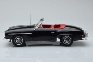 Mercedes 190 SL W121 Kabrioletas Juodas Minichamps 1:18 100037030 Metalas - nuotrauka 4 iš 8