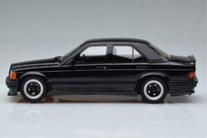 Mercedes 190E W201 2.3 AMG The Hammer Otto 1:18 OT754 Derva - nuotrauka 3 iš 6