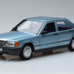 Mercedes 190E W201 Šviesiai Mėlynas Norev 1:18