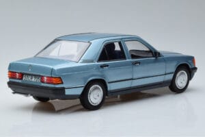 Mercedes 190E W201 Šviesiai Mėlynas Norev 1:18 183828 Metalas - nuotrauka 3 iš 7