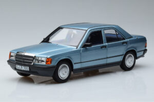 Mercedes 190E W201 Šviesiai Mėlynas Norev 1:18
