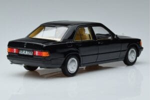 Mercedes 190 E W201 Riboto Tiražo Norev 1:18 183823 Metalas - nuotrauka 3 iš 10