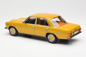 Mercedes 200/8 W115 Sahara Geltonas Norev 1:18 183771 Metalas - nuotrauka 7 iš 8