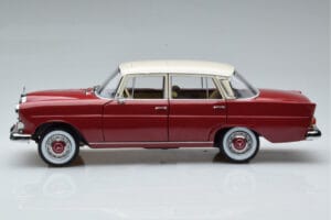 Mercedes 200 W110 Raudonas Norev 1:18 183706 Metalas - nuotrauka 5 iš 7
