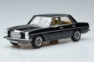 Mercedes 200 W115 Riboto Tiražo Leidimas Norev 1:18 183775 Metalas
